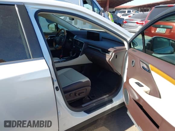 ✅ 2019 Lexus RX 450h • VIN: 2T2BGMCA2KC029861 • Lot: 43564217. Listed on IAAI with 30,844 mi. Free auction sales archive from the USA and detailed vehicle history report at DreamBid. Image 5.
