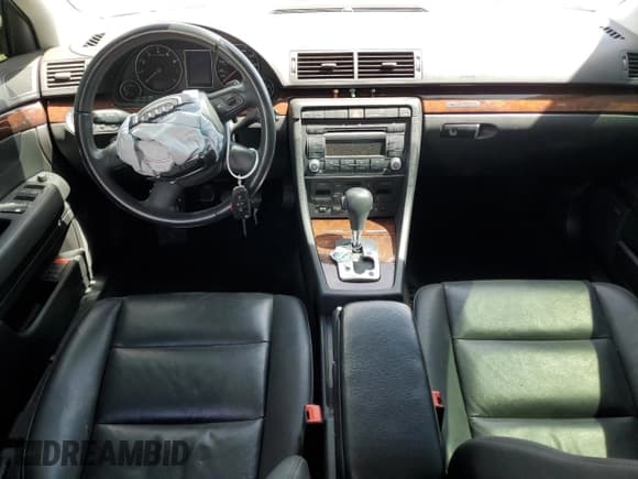 ✅ 2008 Audi A4 3.2L • VIN: WAUDH78EX8A149909 • Lot: 54672585. Wystawiony na Copart z przebiegiem 72 347 mil. Bezpłatny archiwum sprzedaży aukcyjnych z USA i szczegółowy raport historii pojazdu na DreamBid. Zdjęcie 8.