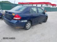 ✅ 2009 Nissan Versa 1.6 • VIN: 3N1CC11E79L429384 • Lot: 42685559. Listed on IAAI with 195,704 mi. Free auction sales archive from the USA and detailed vehicle history report at DreamBid. Image 4.