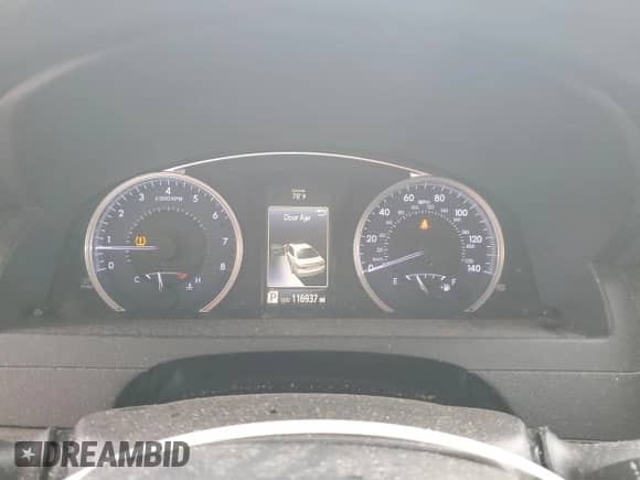 2015 Toyota Camry LE with VIN 4T1BF1FK9FU968732, listed as a Copart auction lot 81890585 with 116,937 mi miles and Salvage title. Bid and sale history available at DreamBid. Image 9.