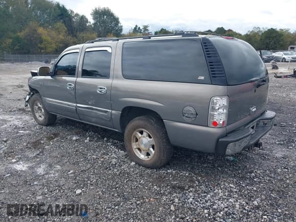 ✅ 2002 GMC Yukon XL SLE • VIN: 3GKEC16Z42G316707 • Lot: 43583368. Wystawiony na IAAI z przebiegiem 302 145 mil. Bezpłatny archiwum sprzedaży aukcyjnych z USA i szczegółowy raport historii pojazdu na DreamBid. Zdjęcie 3.