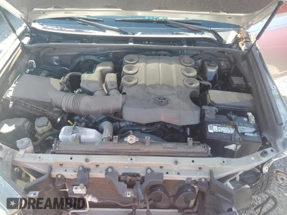 ✅ 2020 Toyota 4Runner SR5 • VIN: JTEZU5JR1L5215329 • Лот: 80481505. Опубликован ранее на Copart с пробегом 137 044 миль. Бесплатный доступ к архиву аукционных продаж из США и подробный отчёт об истории автомобиля на DreamBid. Изображение 12.