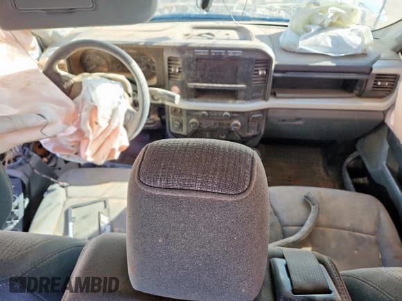 ✅ 2024 Ford F-250 XL • VIN: 1FT8W2BT8REE41895 • Lot: 90368385. Wystawiony na Copart z przebiegiem Nie podano. Bezpłatny archiwum sprzedaży aukcyjnych z USA i szczegółowy raport historii pojazdu na DreamBid. Zdjęcie 8.