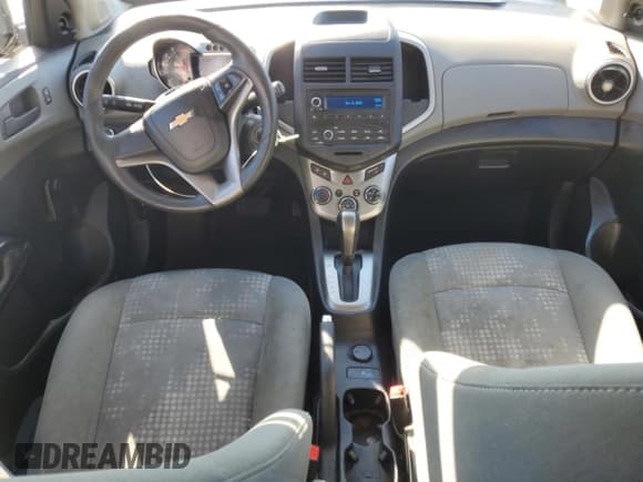 ✅ 2015 Chevrolet Sonic LS • VIN: 1G1JA6SH6F4160949 • Lot: 89868845. Listed on Copart with 74,461 mi. Free auction sales archive from the USA and detailed vehicle history report at DreamBid. Image 8.