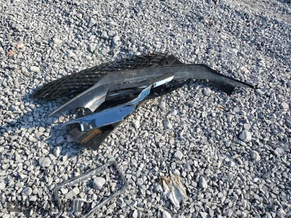 ✅ 2018 Honda Civic LX • VIN: 2HGFC2F5XJH600667 • Lot: 80837205. Listed on Copart with 86,437 mi. Free auction sales archive from the USA and detailed vehicle history report at DreamBid. Image 12.