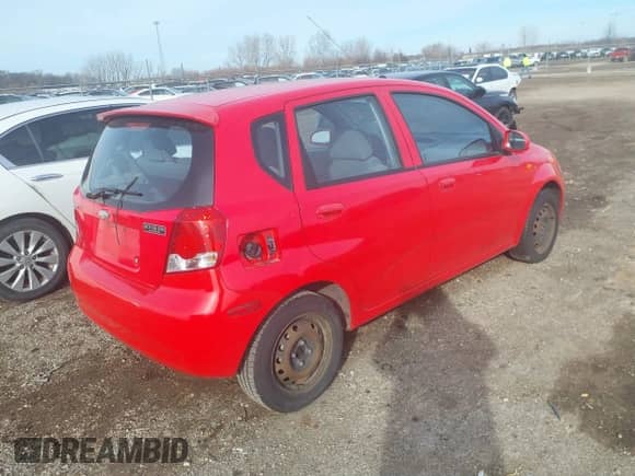 2004 Chevrolet Aveo LS z VIN KL1TJ62654B218838, wystawiony jako IAAI lot #41496237 z przebiegiem 174 217 mil mil oraz . Historia ofert i sprzedaży dostępna na DreamBid. Obrazek 4.