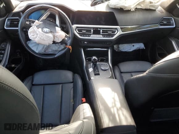 ✅ 2022 BMW 3 Series 330i xDrive • VIN: 3MW5R7J07N8C61526 • Lot: 84838055. Wystawiony na Copart z przebiegiem Nie podano. Bezpłatny archiwum sprzedaży aukcyjnych z USA i szczegółowy raport historii pojazdu na DreamBid. Zdjęcie 8.