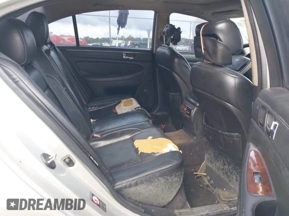 ✅ 2010 Hyundai Genesis • VIN: KMHGC4DE3AU073971 • Lot: 43502274. Listed on IAAI with Not provided. Free auction sales archive from the USA and detailed vehicle history report at DreamBid. Image 8.