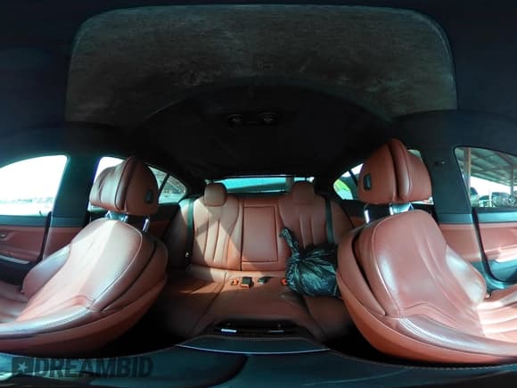 ✅ 2014 BMW 6 Series 640i • VIN: WBA6A0C58ED317570 • Lot: 41602084. Listed on IAAI with 94,271 mi. Free auction sales archive from the USA and detailed vehicle history report at DreamBid. Image 18.