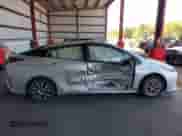 2021 Toyota Prius Limited z VIN JTDKAMFP9M3187986, wystawiony jako IAAI lot #43398563 z przebiegiem 38 772 mil mil oraz . Historia ofert i sprzedaży dostępna na DreamBid. Obrazek 14.