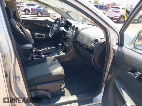 ✅ 2014 Chevrolet Captiva Sport LT • VIN: 3GNAL3EK9ES513889 • Lot: 42724185. Wystawiony na IAAI z przebiegiem 160 769 mil. Bezpłatny archiwum sprzedaży aukcyjnych z USA i szczegółowy raport historii pojazdu na DreamBid. Zdjęcie 5.