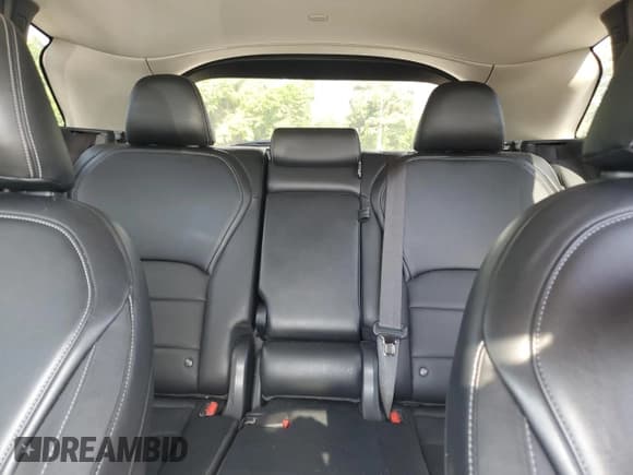 ✅ 2021 Infiniti QX50 Luxe • VIN: 3PCAJ5BA6MF106934 • Лот: 56293345. Опубликован ранее на Copart с пробегом 64 410 миль. Бесплатный доступ к архиву аукционных продаж из США и подробный отчёт об истории автомобиля на DreamBid. Изображение 10.