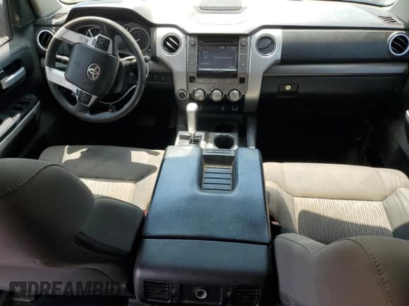 ✅ 2015 Toyota Tundra SR5 • VIN: 5TFDW5F15FX482025 • Lot: 69283285. Listed on Copart with 245,581 mi. Free auction sales archive from the USA and detailed vehicle history report at DreamBid. Image 8.