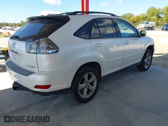 ✅ 2004 Lexus RX 330 • VIN: JTJHA31U340066306 • Lot: 43768862. Listed on IAAI with 179,029 mi. Free auction sales archive from the USA and detailed vehicle history report at DreamBid. Image 4.