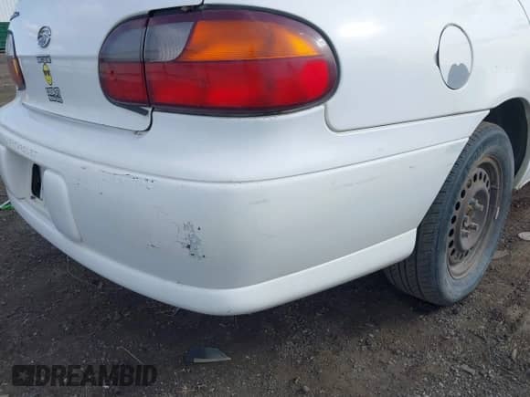 2000 Chevrolet Malibu z VIN 1G1ND52J9Y6101357, wystawiony jako IAAI lot #41713144 z przebiegiem Nie podano mil oraz . Historia ofert i sprzedaży dostępna na DreamBid. Obrazek 14.