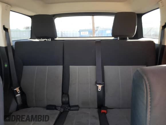 2008 Dodge Nitro SXT z VIN 1D8GU28K68W197352, wystawiony jako Copart lot #73792214 z przebiegiem 229 221 mil mil oraz Nie do naprawy • Non repairable. Historia ofert i sprzedaży dostępna na DreamBid. Obrazek 10.