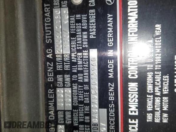 ✅ 1982 Mercedes-Benz 380 SL • VIN: WDBBA45A9CB015960 • Lot: 83823724. Listed on Copart with 141,060 mi. Free auction sales archive from the USA and detailed vehicle history report at DreamBid. Image 12.