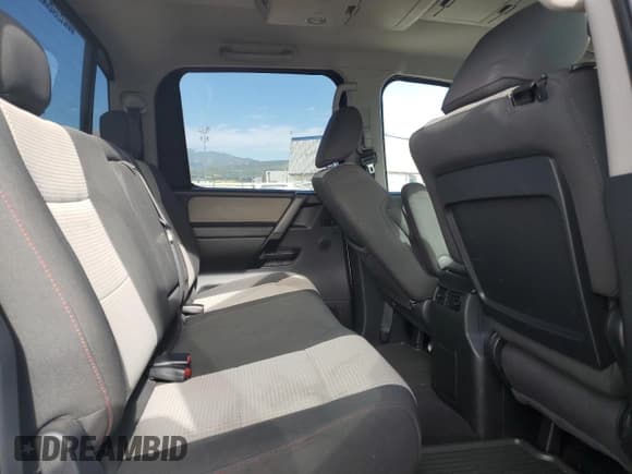 ✅ 2011 Nissan Titan Pro-4X • VIN: 1N6BA0EC4BN318053 • Лот: 61825245. Опубликован ранее на Copart с пробегом 153 557 миль. Бесплатный доступ к архиву аукционных продаж из США и подробный отчёт об истории автомобиля на DreamBid. Изображение 10.