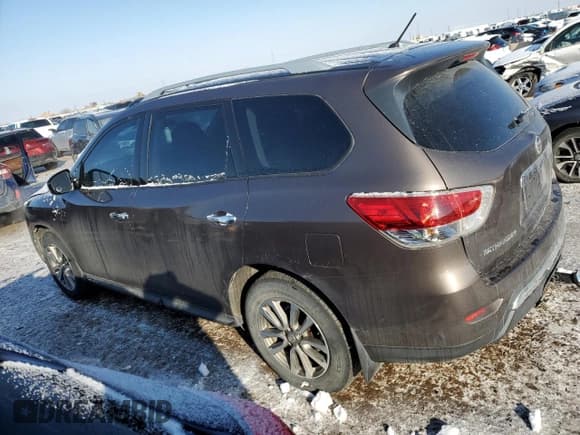 ✅ 2015 Nissan Pathfinder Platinum • VIN: 5N1AR2MM1FC692906 • Lot: 45949925. Listed on Copart with 200,467 mi. Free auction sales archive from the USA and detailed vehicle history report at DreamBid. Image 2.