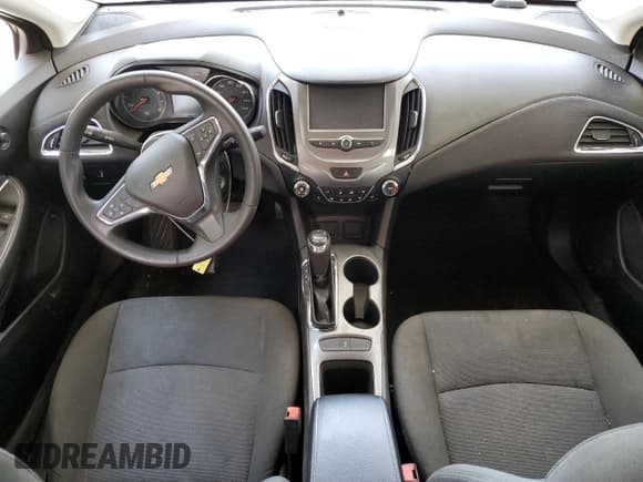 ✅ 2018 Chevrolet Cruze LT • VIN: 1G1BE5SM8J7189487 • Lot: 62569483. Listed on Copart with 126,588 mi. Free auction sales archive from the USA and detailed vehicle history report at DreamBid. Image 8.