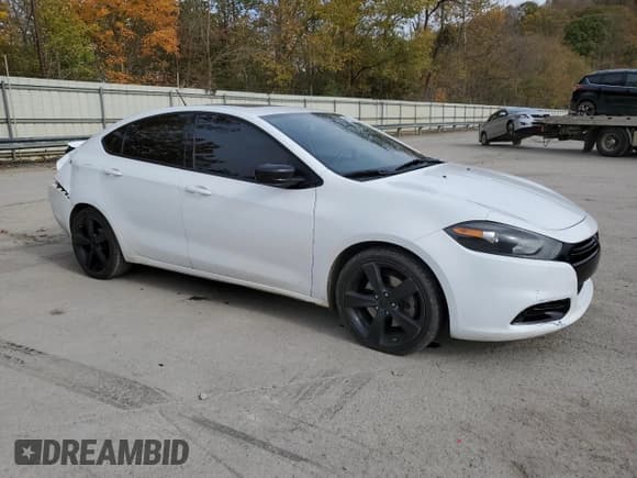 ✅ 2015 Dodge Dart SXT • VIN: 1C3CDFBB0FD414985 • Лот: 90355915. Опубликован ранее на Copart с пробегом 157 352 миль. Бесплатный доступ к архиву аукционных продаж из США и подробный отчёт об истории автомобиля на DreamBid. Изображение 4.