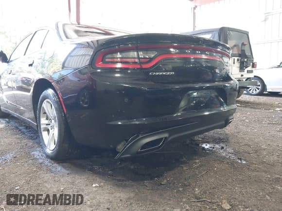 ✅ 2020 Dodge Charger SXT • VIN: 2C3CDXBG1LH123671 • Lot: 43473719. Wystawiony na IAAI z przebiegiem 98 637 mil. Bezpłatny archiwum sprzedaży aukcyjnych z USA i szczegółowy raport historii pojazdu na DreamBid. Zdjęcie 6.