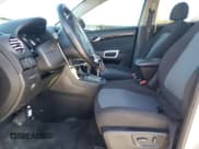 ✅ 2015 Chevrolet Captiva Sport LT • VIN: 3GNAL3EK9FS527227 • Lot: 84951644. Wystawiony na Copart z przebiegiem 80 959 mil. Bezpłatny archiwum sprzedaży aukcyjnych z USA i szczegółowy raport historii pojazdu na DreamBid. Zdjęcie 7.