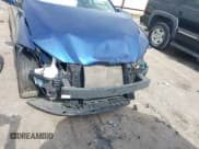 ✅ 2017 Hyundai Elantra SE • VIN: 5NPD84LF5HH097924 • Lot: 42887013. Listed on IAAI with 84,156 mi. Free auction sales archive from the USA and detailed vehicle history report at DreamBid. Image 6.