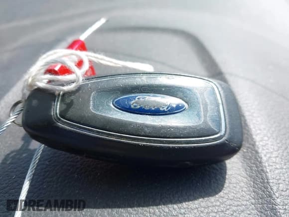 ✅ 2013 Ford C-Max SEL • VIN: 1FADP5BU4DL500294 • Лот: 42081916. Опубликован ранее на IAAI с пробегом 183 300 миль. Бесплатный доступ к архиву аукционных продаж из США и подробный отчёт об истории автомобиля на DreamBid. Изображение 11.