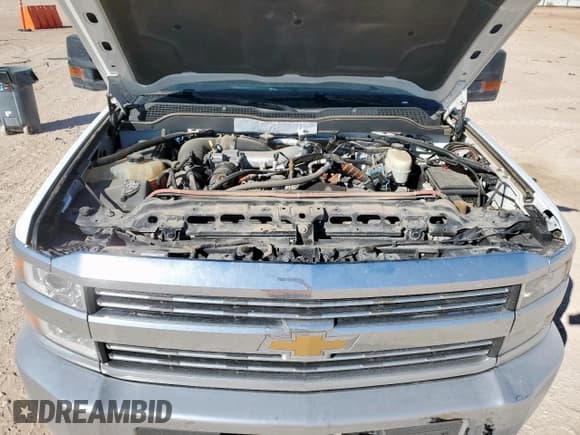 ✅ 2015 Chevrolet Silverado 2500HD LT • VIN: 1GC1KVE80FF638751 • Lot: 84051505. Listed on Copart with 90,747 mi. Free auction sales archive from the USA and detailed vehicle history report at DreamBid. Image 11.
