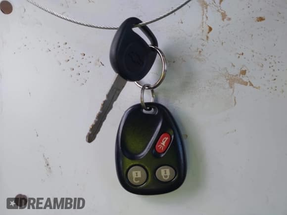 ✅ 2005 Chevrolet Suburban LS • VIN: 3GNEC16Z65G212582 • Лот: 42409878. Опубликован ранее на IAAI с пробегом 141 303 миль. Бесплатный доступ к архиву аукционных продаж из США и подробный отчёт об истории автомобиля на DreamBid. Изображение 11.