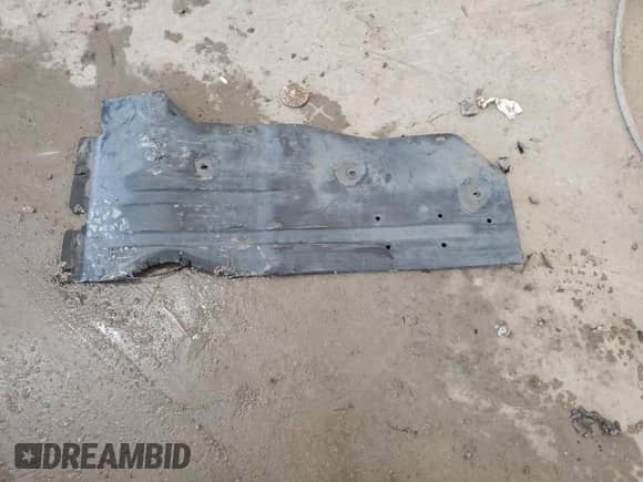 ✅ 2018 Chevrolet Cruze LT • VIN: 1G1BE5SM2J7234472 • Лот: 63101265. Опубликован ранее на Copart с пробегом 124 172 миль. Бесплатный доступ к архиву аукционных продаж из США и подробный отчёт об истории автомобиля на DreamBid. Изображение 12.