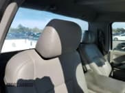 ✅ 2017 Ford F-150 XL • VIN: 1FTMF1CF2HKC86570 • Lot: 51863205. Wystawiony na Copart z przebiegiem 181 397 mil. Bezpłatny archiwum sprzedaży aukcyjnych z USA i szczegółowy raport historii pojazdu na DreamBid. Zdjęcie 10.