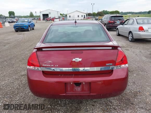 2011 Chevrolet Impala LT Retail с VIN 2G1WB5EK4B1187044, выставлен на аукционе IAAI как лот 42560090 с пробегом 95 633 миль миль и . История ставок и продаж доступна на DreamBid. Изображение 16.