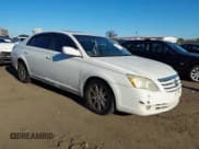 ✅ 2006 Toyota Avalon XLS • VIN: 4T1BK36B36U161002 • Lot: 43544980. Wystawiony na IAAI z przebiegiem 182 837 mil. Bezpłatny archiwum sprzedaży aukcyjnych z USA i szczegółowy raport historii pojazdu na DreamBid. Zdjęcie 1.