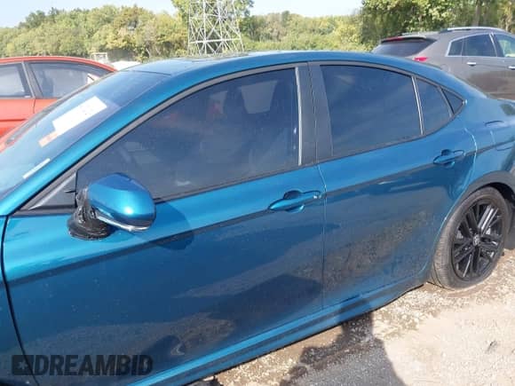 2025 Toyota Camry LE with VIN 4T1DAACK5SU168824, listed as a IAAI auction lot 43232929 with 7,452 mi miles and . Bid and sale history available at DreamBid. Image 14.