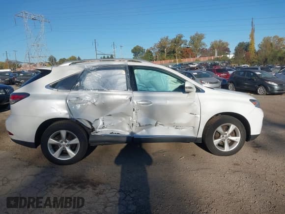 ✅ 2013 Lexus RX 350 • VIN: 2T2BK1BA1DC186590 • Лот: 43513792. Опубликован ранее на IAAI с пробегом 133 740 миль. Бесплатный доступ к архиву аукционных продаж из США и подробный отчёт об истории автомобиля на DreamBid. Изображение 14.