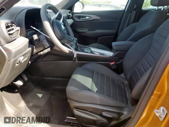 2024 Dodge Hornet GT z VIN ZACNDFAN5R3A09086, wystawiony jako Copart lot #54934405 z przebiegiem 22 296 mil mil oraz Czysty tytuł • Clean title. Historia ofert i sprzedaży dostępna na DreamBid. Obrazek 7.