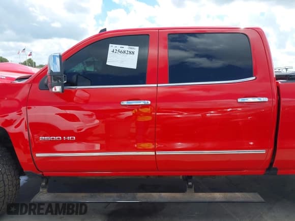 ✅ 2016 Chevrolet Silverado 2500HD LTZ • VIN: 1GC1KWE80GF188056 • Lot: 42568288. Listed on IAAI with 211,493 mi. Free auction sales archive from the USA and detailed vehicle history report at DreamBid. Image 15.