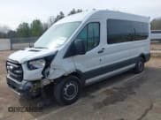 ✅ 2020 Ford Transit Passenger XL • VIN: 1FBAX2C83LKB73618 • Lot: 41454898. Wystawiony na IAAI z przebiegiem 46 327 mil. Bezpłatny archiwum sprzedaży aukcyjnych z USA i szczegółowy raport historii pojazdu na DreamBid. Zdjęcie 18.