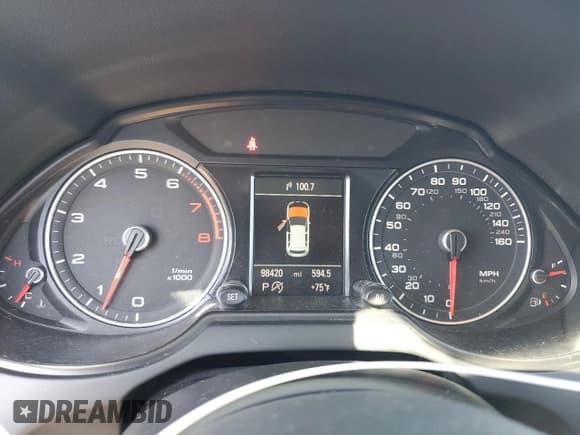 ✅ 2013 Audi Q5 Premium Plus • VIN: WA1DGAFP7DA046555 • Lot: 56495125. Listed on Copart with 98,420 mi. Free auction sales archive from the USA and detailed vehicle history report at DreamBid. Image 9.