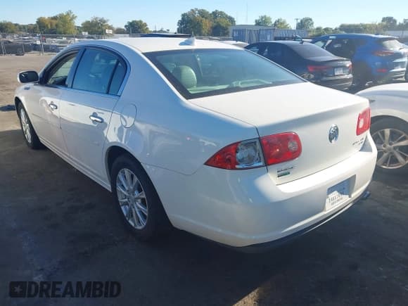 ✅ 2010 Buick Lucerne CXL • VIN: 1G4HC5EMXAU131445 • Лот: 43467277. Опубликован ранее на IAAI с пробегом 185 832 миль. Бесплатный доступ к архиву аукционных продаж из США и подробный отчёт об истории автомобиля на DreamBid. Изображение 3.