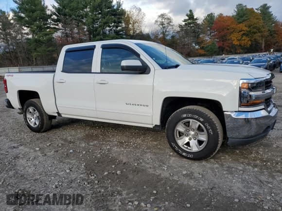 ✅ 2016 Chevrolet Silverado 1500 LT • VIN: 3GCUKREC4GG349638 • Lot: 91190735. Wystawiony na Copart z przebiegiem 93 072 mil. Bezpłatny archiwum sprzedaży aukcyjnych z USA i szczegółowy raport historii pojazdu na DreamBid. Zdjęcie 4.