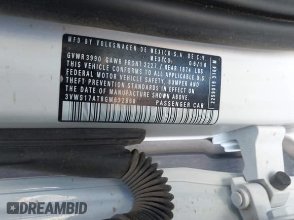 ✅ 2016 Volkswagen Beetle Dune • VIN: 3VWS17AT8GM632868 • Lot: 43810321. Listed on IAAI with 75,311 mi. Free auction sales archive from the USA and detailed vehicle history report at DreamBid. Image 9.