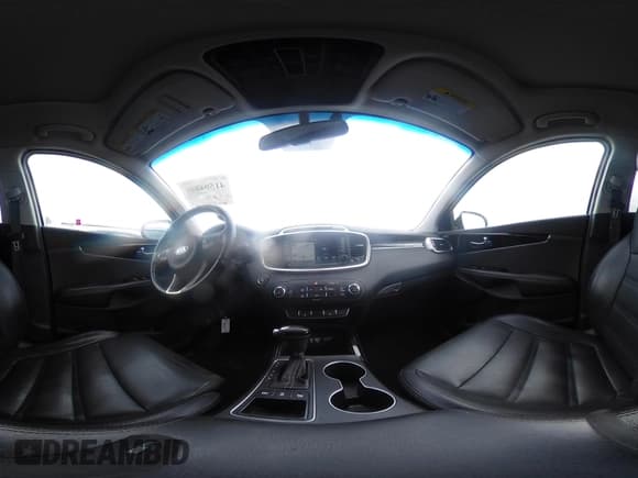 ✅ 2017 Kia Sorento SX • VIN: 5XYPKDA52HG321103 • Lot: 41504846. Listed on IAAI with 99,324 mi. Free auction sales archive from the USA and detailed vehicle history report at DreamBid. Image 18.