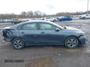 ✅ 2021 Kia Forte LXS • VIN: 3KPF24AD9ME273593 • Lot: 43638985. Wystawiony na IAAI z przebiegiem 55 580 mil. Bezpłatny archiwum sprzedaży aukcyjnych z USA i szczegółowy raport historii pojazdu na DreamBid. Zdjęcie 13.