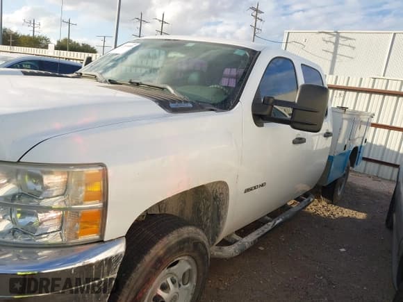 ✅ 2012 Chevrolet Silverado 2500HD Work Truck • VIN: 1GC1CVCG0CF199070 • Lot: 43769088. Listed on IAAI with 130,789 mi. Free auction sales archive from the USA and detailed vehicle history report at DreamBid. Image 14.