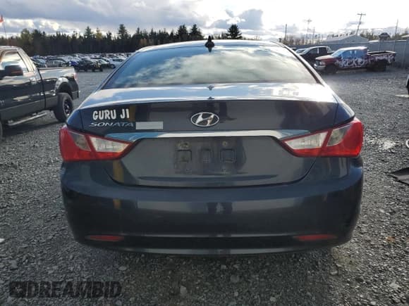 ✅ 2013 Hyundai Sonata GLS • VIN: 5NPEB4AC3DH723317 • Lot: 76558204. Listed on Copart with 264,205 mi. Free auction sales archive from the USA and detailed vehicle history report at DreamBid. Image 6.