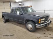 ✅ 1993 GMC Sierra 1500 • VIN: 1GTHC39F2PE543530 • Lot: 83612804. Wystawiony na Copart z przebiegiem 200 011 mil. Bezpłatny archiwum sprzedaży aukcyjnych z USA i szczegółowy raport historii pojazdu na DreamBid. Zdjęcie 4.