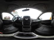 ✅ 2014 Chrysler Town & Country Touring • VIN: 2C4RC1BG1ER225555 • Lot: 43650003. Wystawiony na IAAI z przebiegiem 190 866 mil. Bezpłatny archiwum sprzedaży aukcyjnych z USA i szczegółowy raport historii pojazdu na DreamBid. Zdjęcie 23.